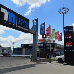 Автомийка Seven Motors