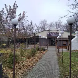 Затишний дворик