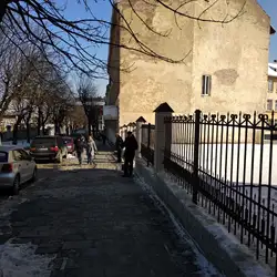 Гуманітарна гімназія