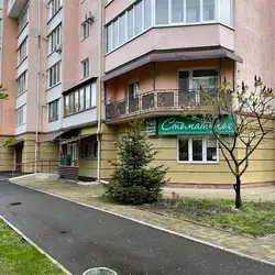 Стоматологія "LA Dent"