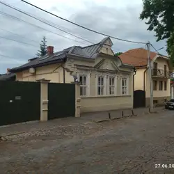 Дім Каноніка / Винарня Алфельд — Ужгород