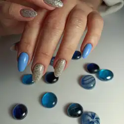 Анна Ничко