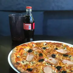 BreakFast Pizza