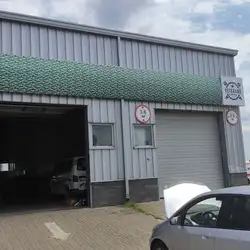 Veterano Garage