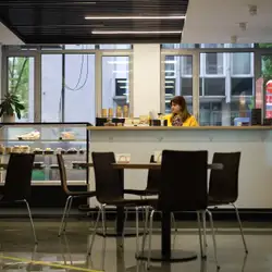 MR. PRESIDENT Cafe