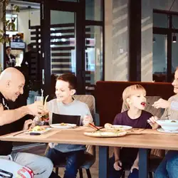 Sunrise Restaurant — Киев