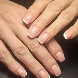 Vinogradar Nails