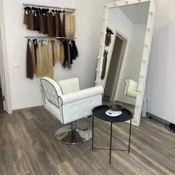 STUDIO NATURAL HAIR