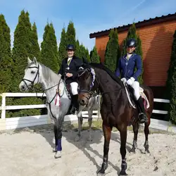 Кінний клуб Silver Foal