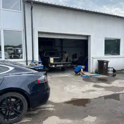 Tesla Service Kar-Sib