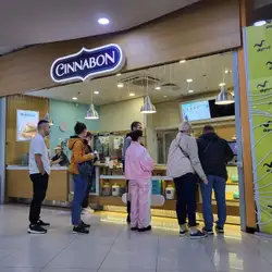 Cinnabon