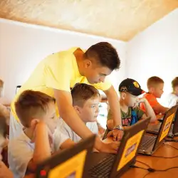Школа програмування та англійської мови Logika - Вишгород