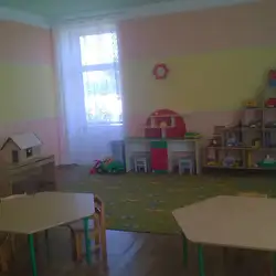Дошкільний навчальний заклад (ясла-садок) №4