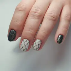Nail Point