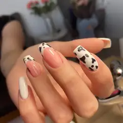 Pavlova Nails Studio — Київ