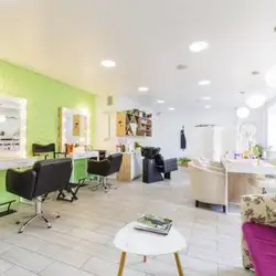 Art Beauty Club