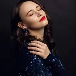 Александра Шведова
