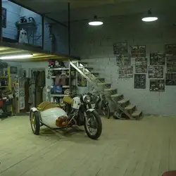 Dozer Garage — Київ