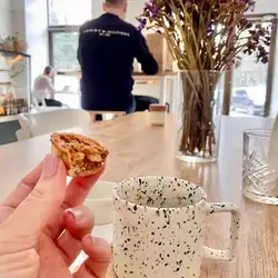 NAVZAYEM COFFEE