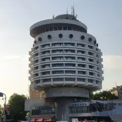 OS.9 - Київ, площа Слави