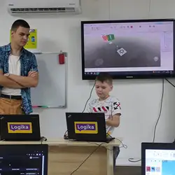 Школа програмування та англійської мови Logika - Чернівці, Воробкевича