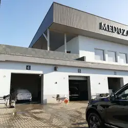 Автомийка Meduza