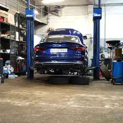 AutoComp Service