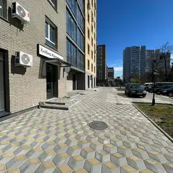 Хлібна Крамниця — Черкассы