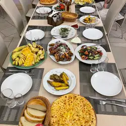 LARI — Київ
