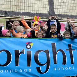 Bright мовна школа