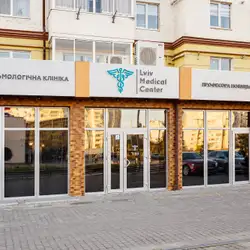 LMC лазерна корекція зору