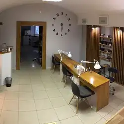 Past Simple Nail Studio