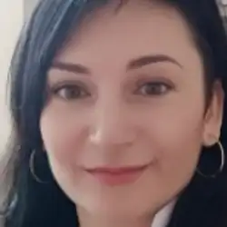 Лариса Голубєва