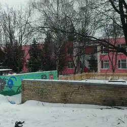 Школа-дитячий садок "Родзинка"