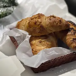 Home Bakery 82