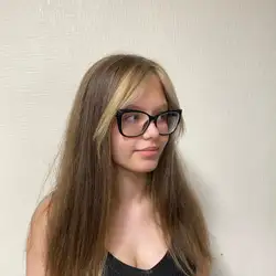 Попова Марина