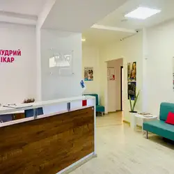 Мудрий лікар — Киев