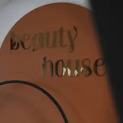 Beauty House