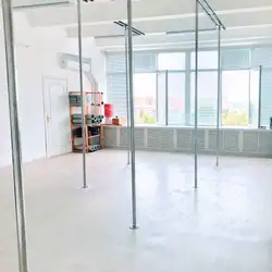 BIS academy Пол Дэнс і Стретчінг
