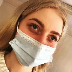 Олена Коротич