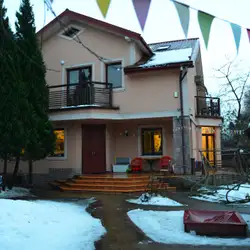Студія розвитку та садок Розумник - Аркаса