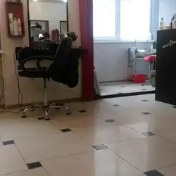 Beauty Bar
