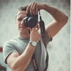 Фотограф Віктор Сембай — Львів