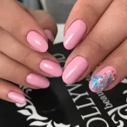 Hollywood beauty studio