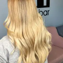 711 Color Bar