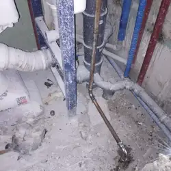 Сантехнік