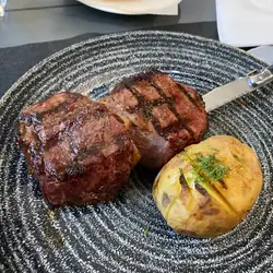 Sam's Steak House — Київ