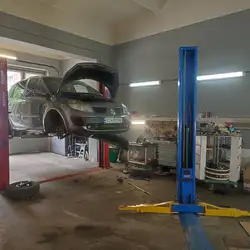 Mighty garage