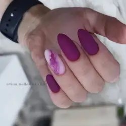 Tina Olefira nail design room