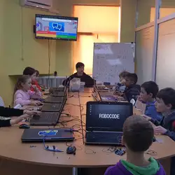 Robocode - Київ, Академіка Глушкова